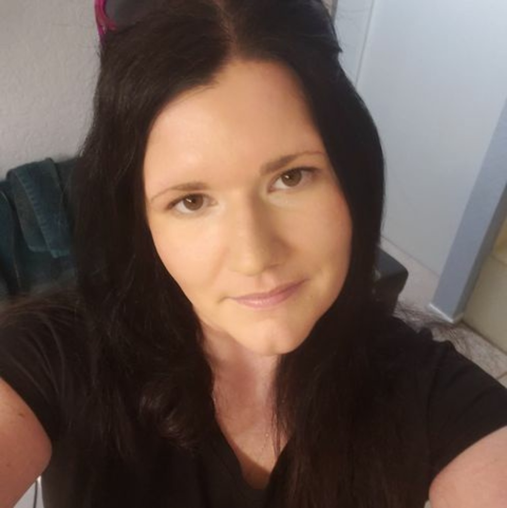 Meet your Posher, Nikki